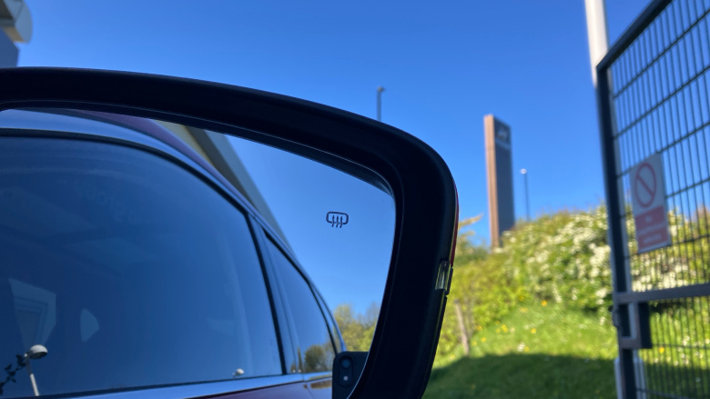 MG Hs 1.5 T-GDI Exclusive 5dr DCT Petrol Hatchback